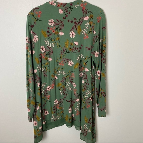 LOGO Lori Goldstein Green Floral Cardigan - Picture 8 of 13